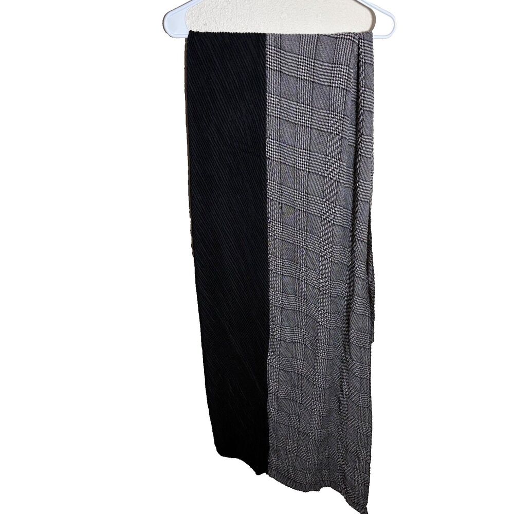 Patchington Scarf Black Gray Women's Shawl Scarf NWT